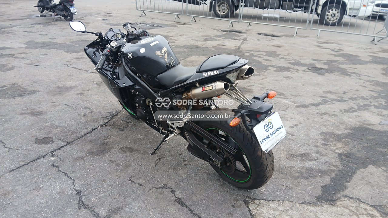 Foto 2: YAMAHA - YZF R1 2011/2012
