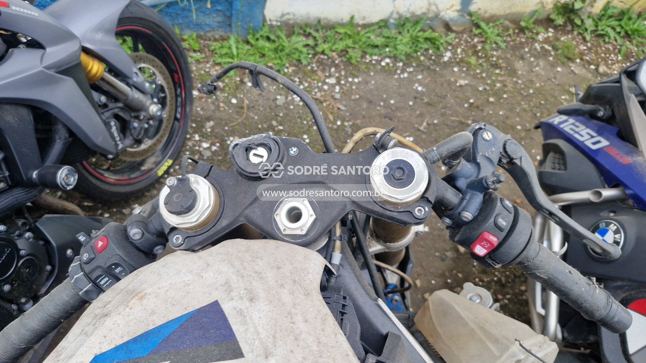 Foto 6 de 11: BMW - S1000 RR 2024/2025