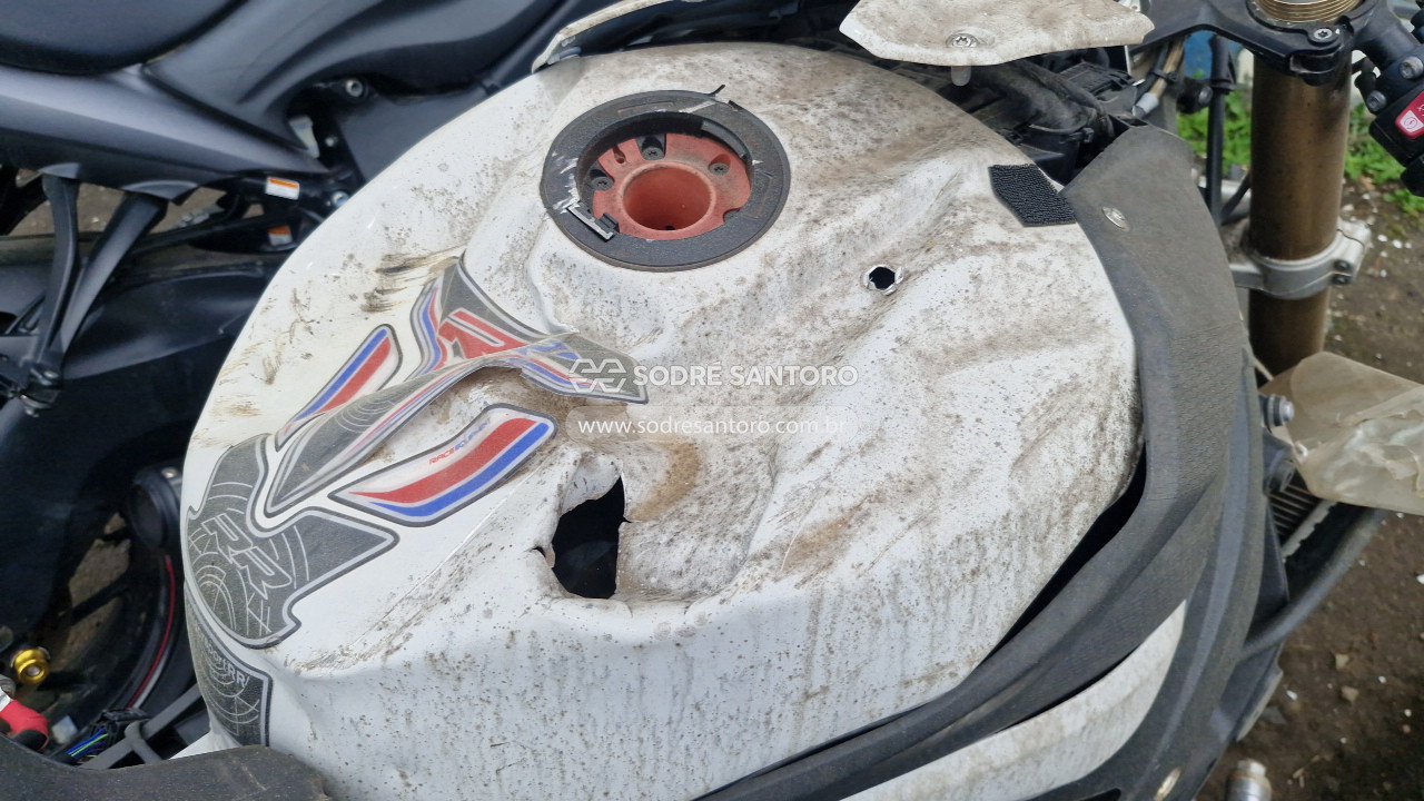 Foto 8 de 11: BMW - S1000 RR 2024/2025