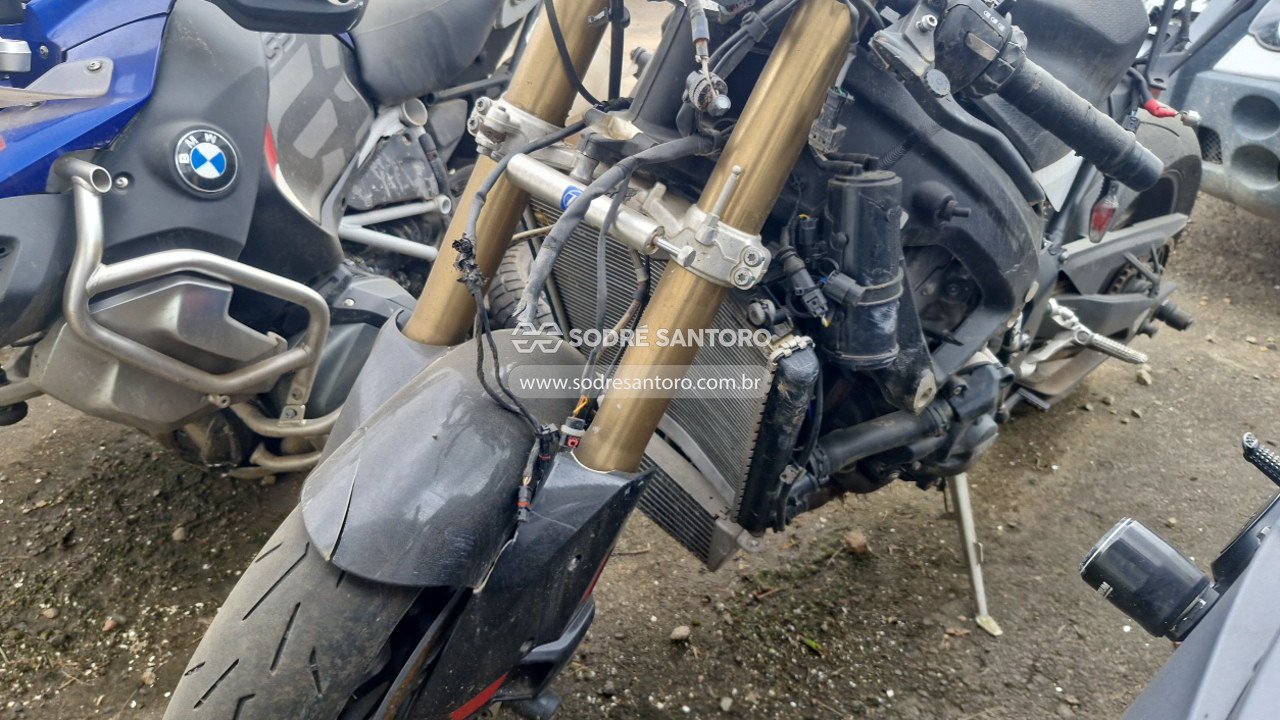 Foto 11 de 11: BMW - S1000 RR 2024/2025