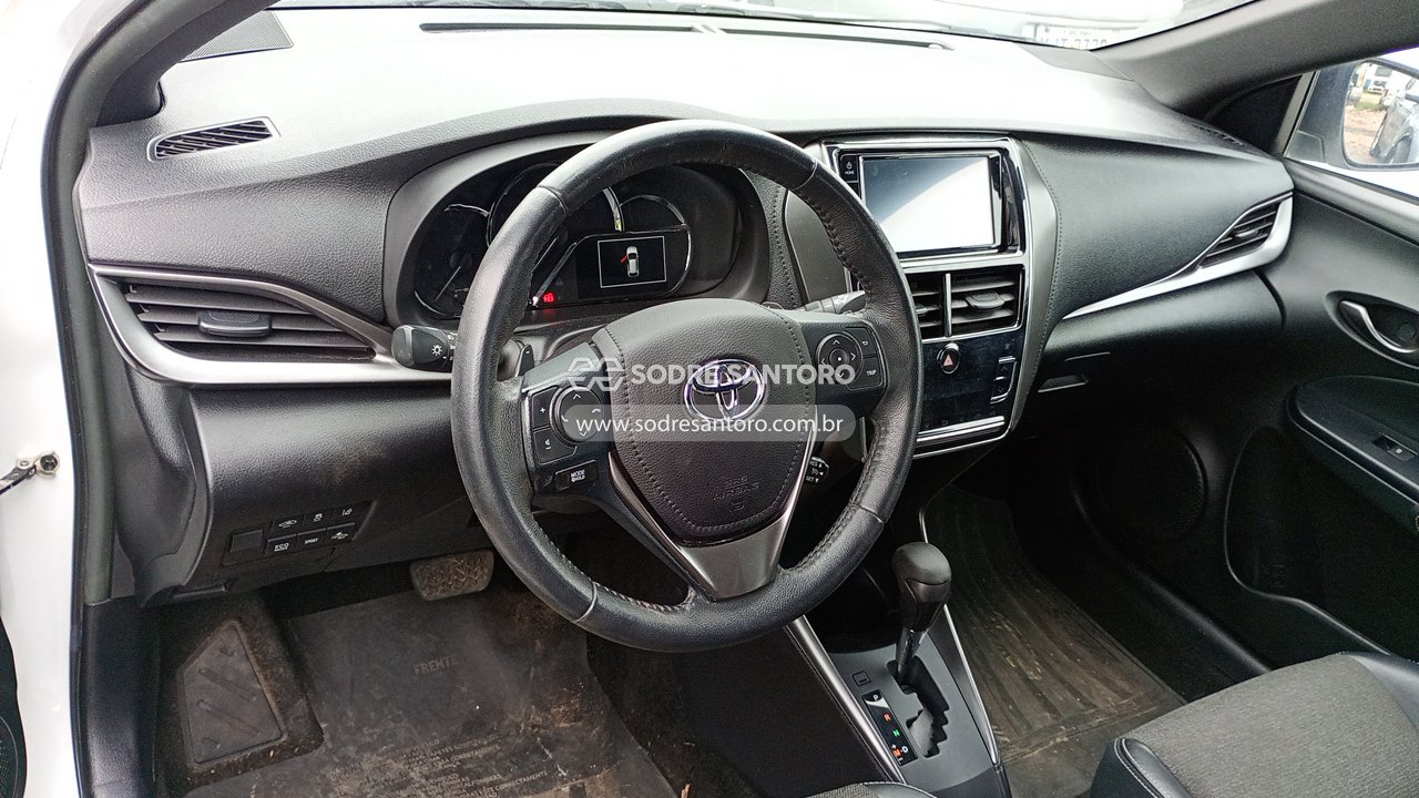 Foto 6 de 13: TOYOTA - YARIS HA XS15 2023/2023