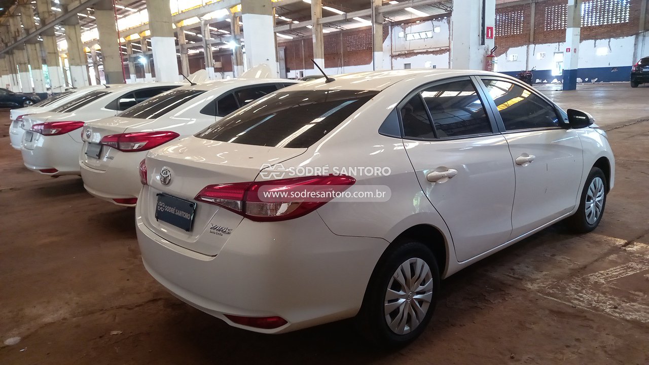 Foto 4: TOYOTA - YARIS SA XL15 2023/2023