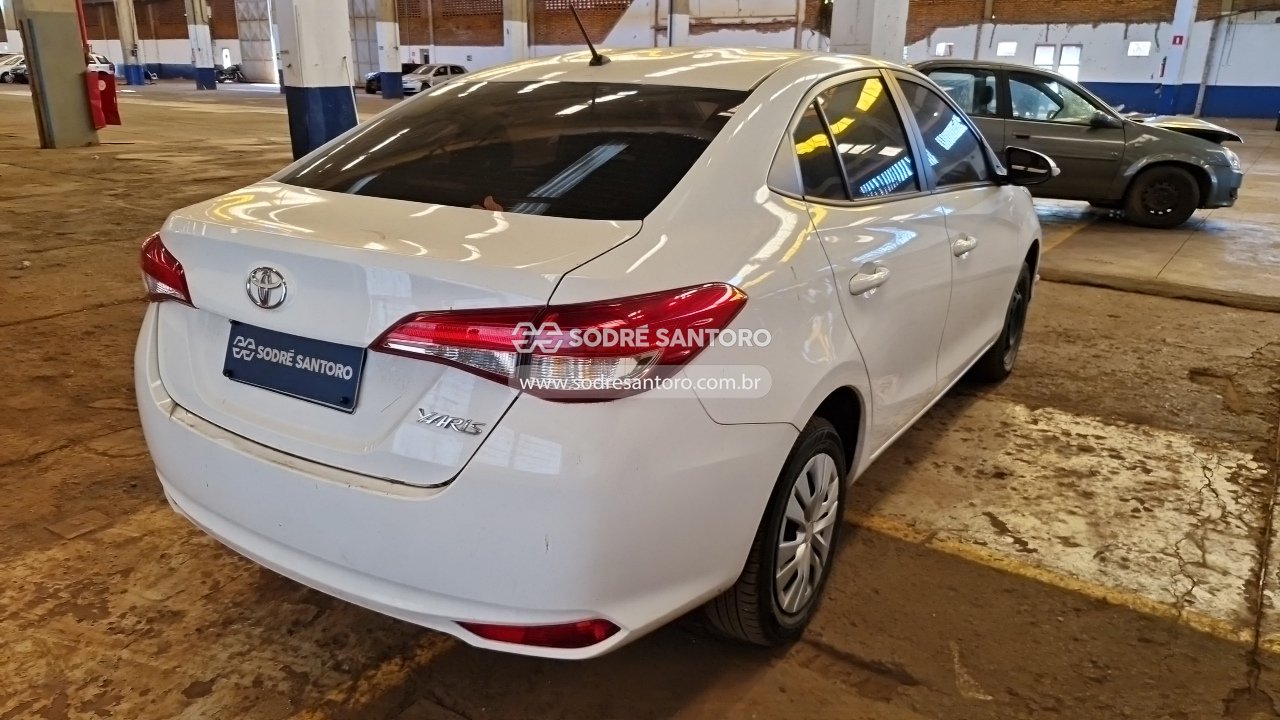 Foto 4: TOYOTA - YARIS SA XL15 2023/2023