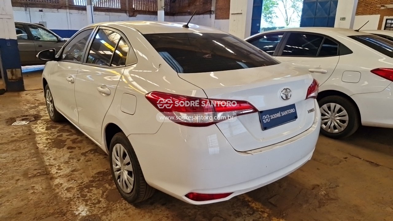 Foto 2: TOYOTA - YARIS SA XL15 2023/2023