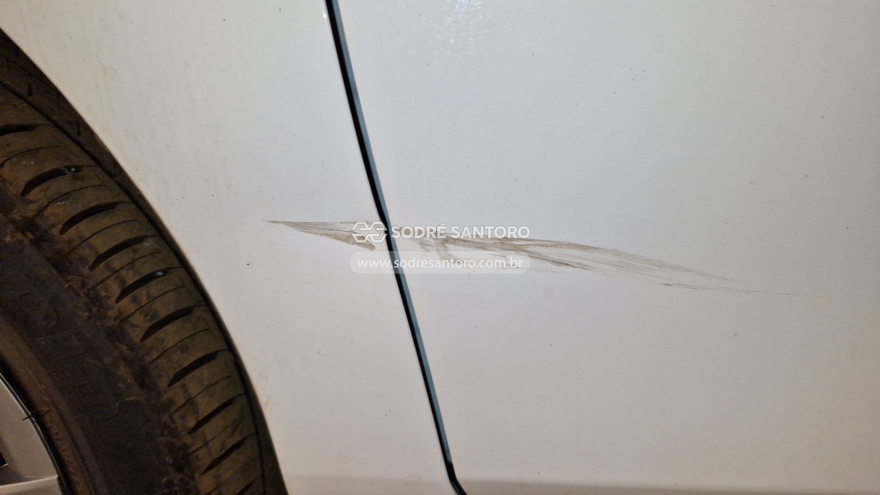 Foto 12 de 13: TOYOTA - YARIS SA XL15 2023/2023