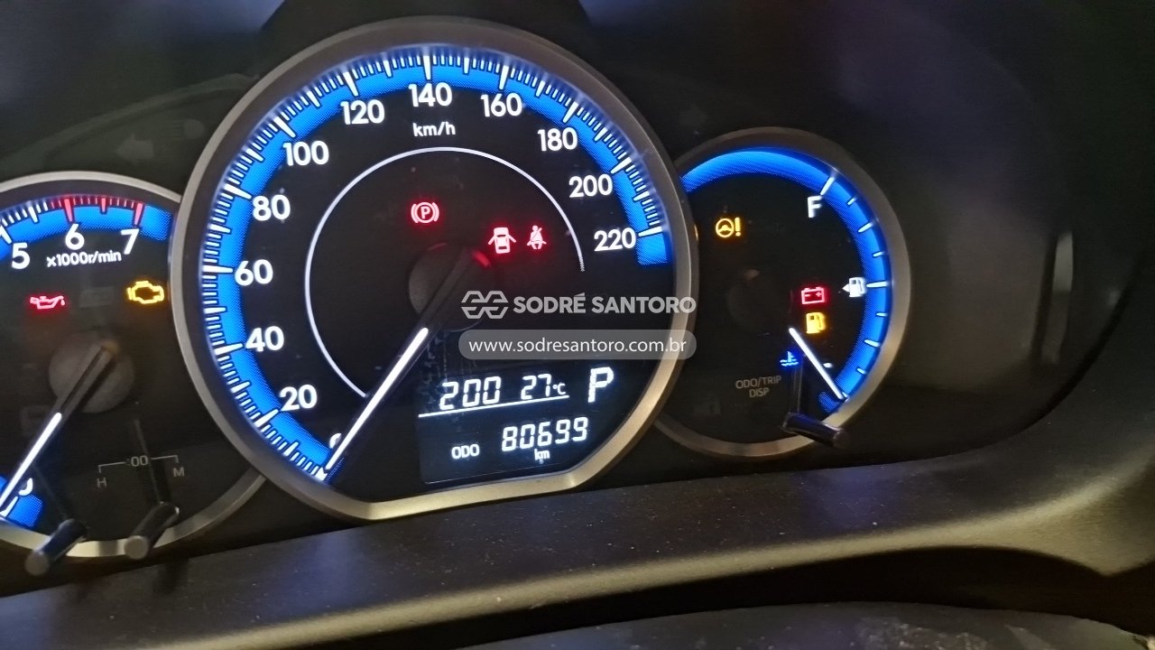Foto 7 de 13: TOYOTA - YARIS SA XL15 2023/2023