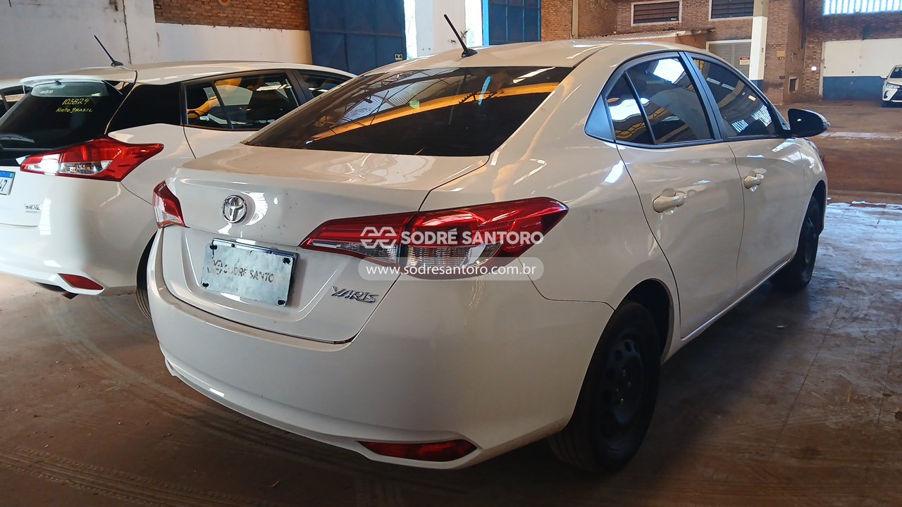 Foto 4: TOYOTA - YARIS SA XL15 2023/2023