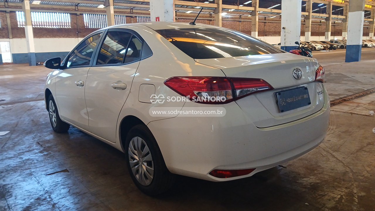 Foto 2: TOYOTA - YARIS SA XL15 2023/2023