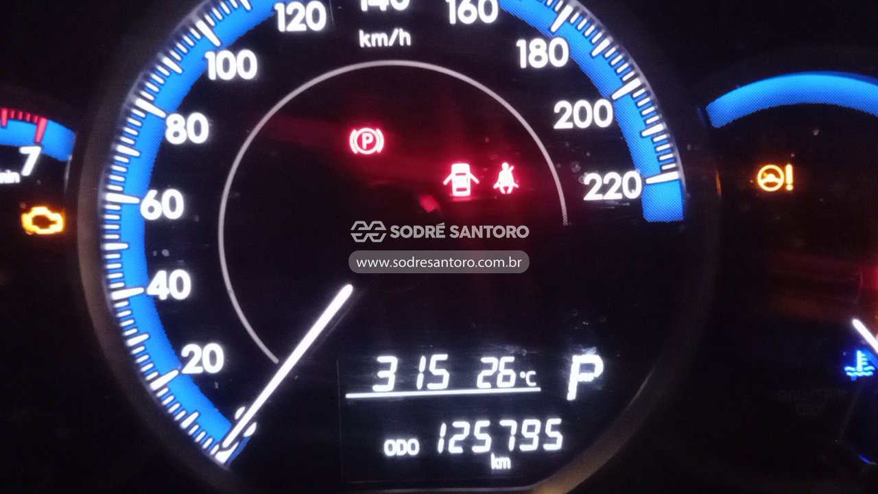 Foto 7 de 13: TOYOTA - YARIS SA XL15 2023/2023