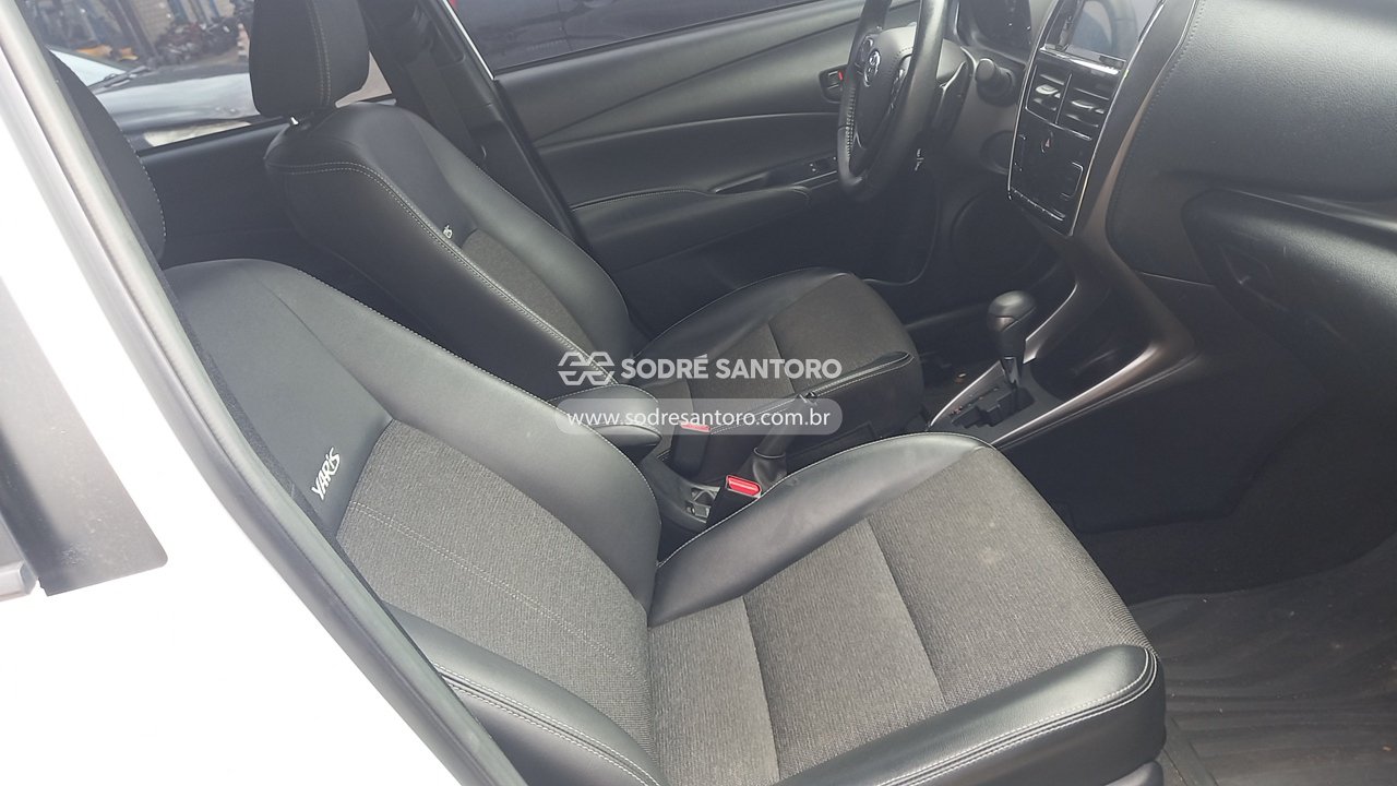 Foto 9 de 13: TOYOTA - YARIS HA XS15 2023/2023