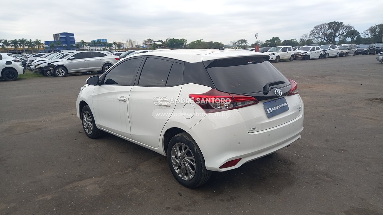 Foto 2: TOYOTA - YARIS HA XS15 2023/2023