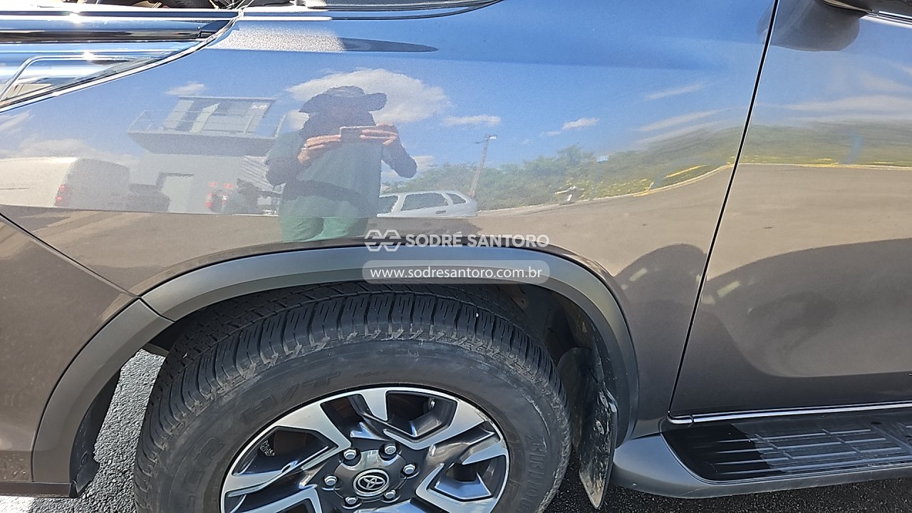 Foto 12 de 13: TOYOTA - HILUX 2023/2024