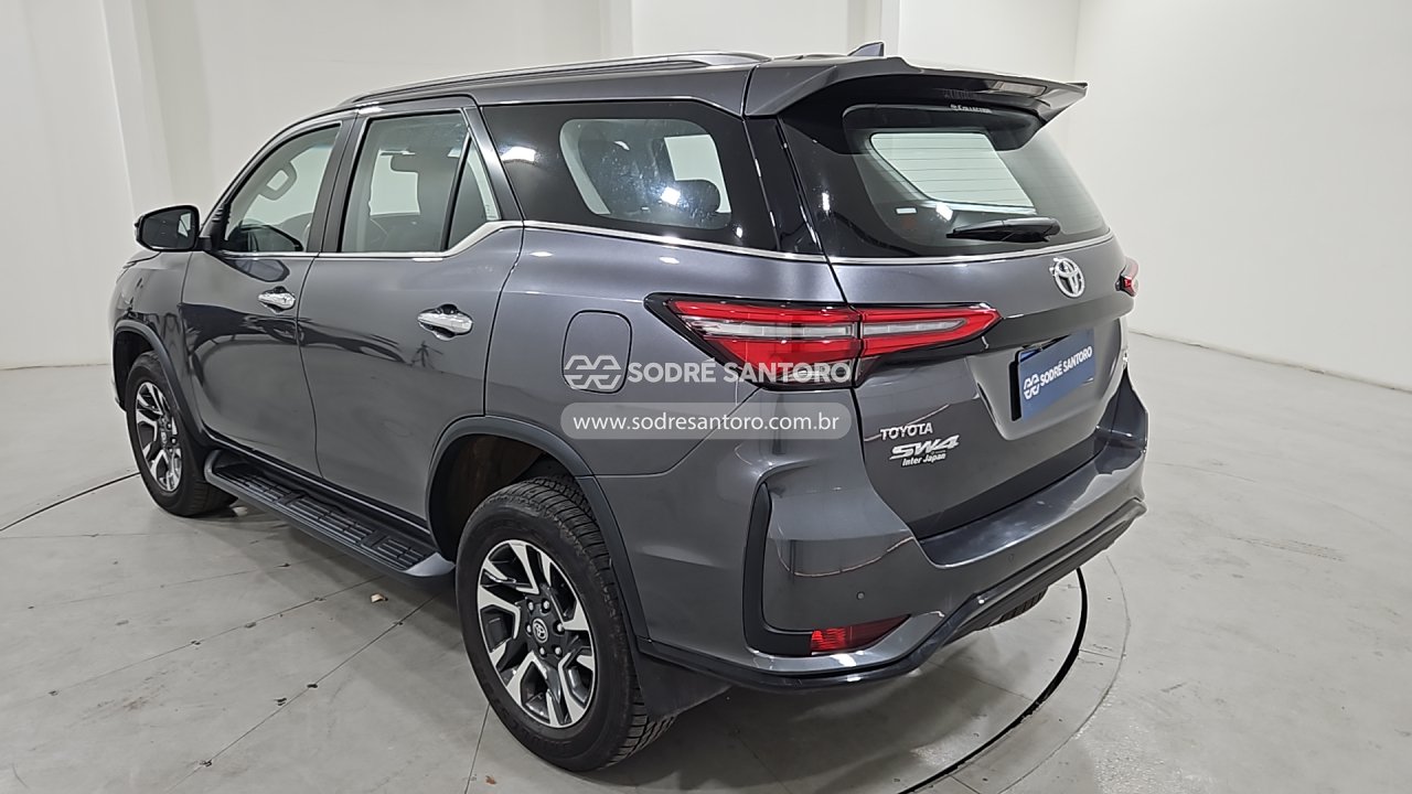 Foto 2: TOYOTA - HILUX 2023/2024