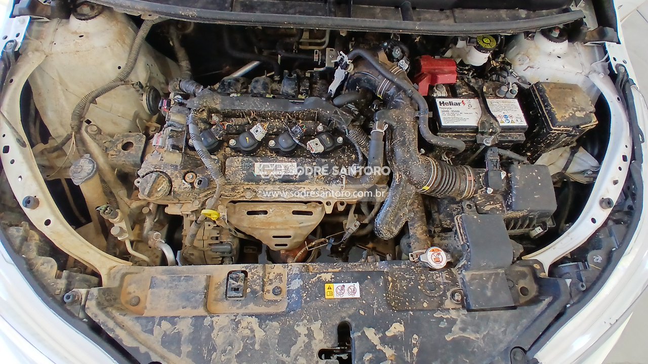 Foto 5: TOYOTA - YARIS SA XL15 2024/2025