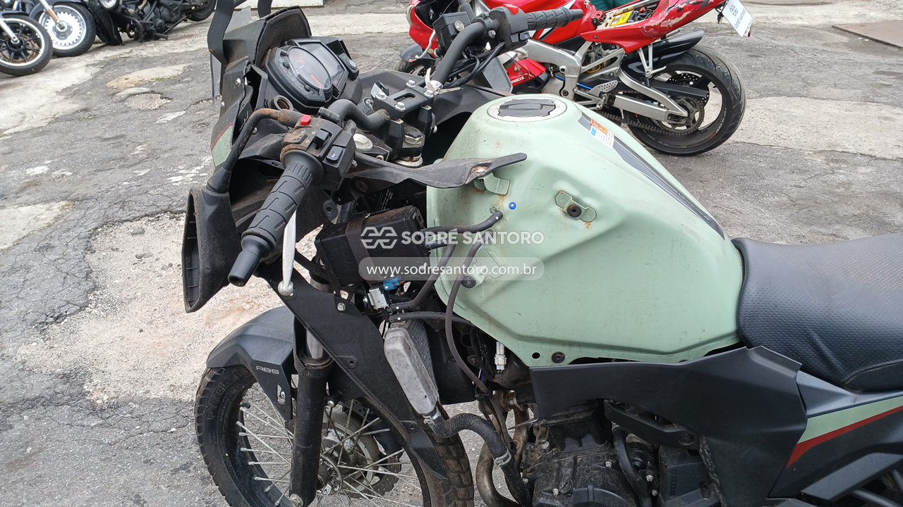 Foto 10 de 10: KAWASAKI - VERSYS-X 300 2024/2024