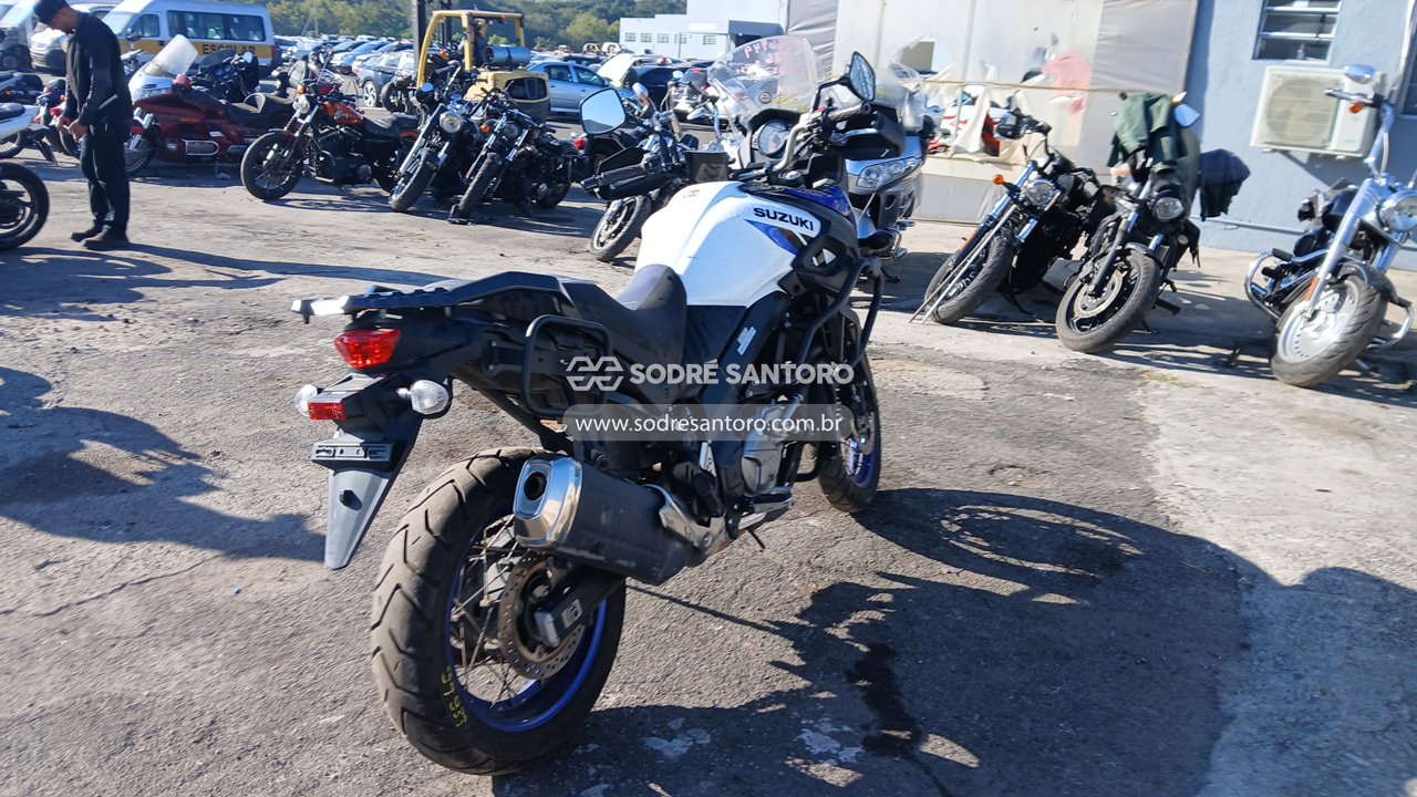 Foto 4: SUZUKI - V-STROM 650 XT 2024/2025