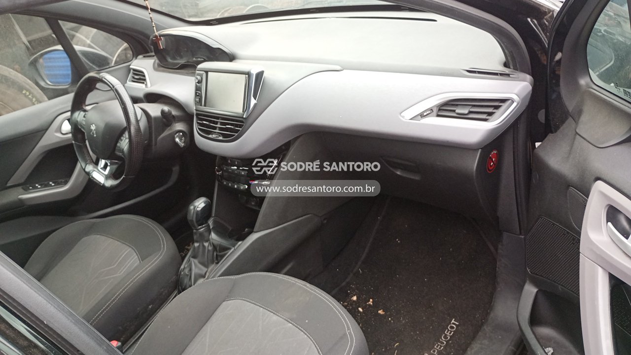 Foto 8 de 13: PEUGEOT - 208 SPORT 1.6 16V 2016/2017