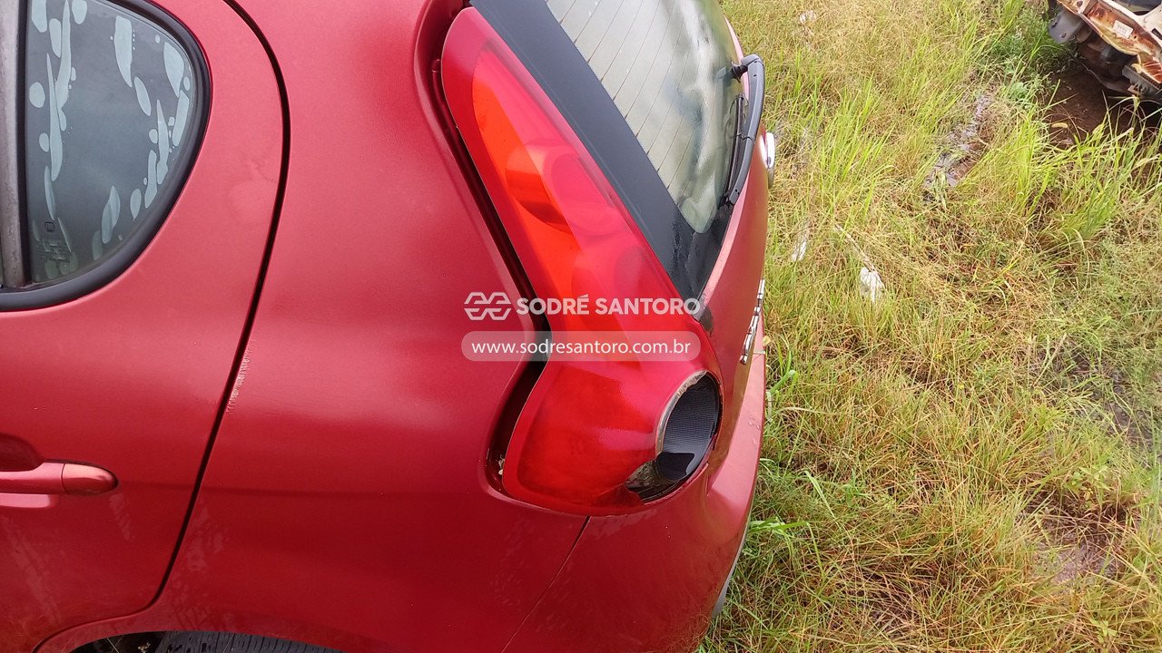 Foto 10 de 13: FIAT - PALIO ATTRACTIV 1.0 2012/2013