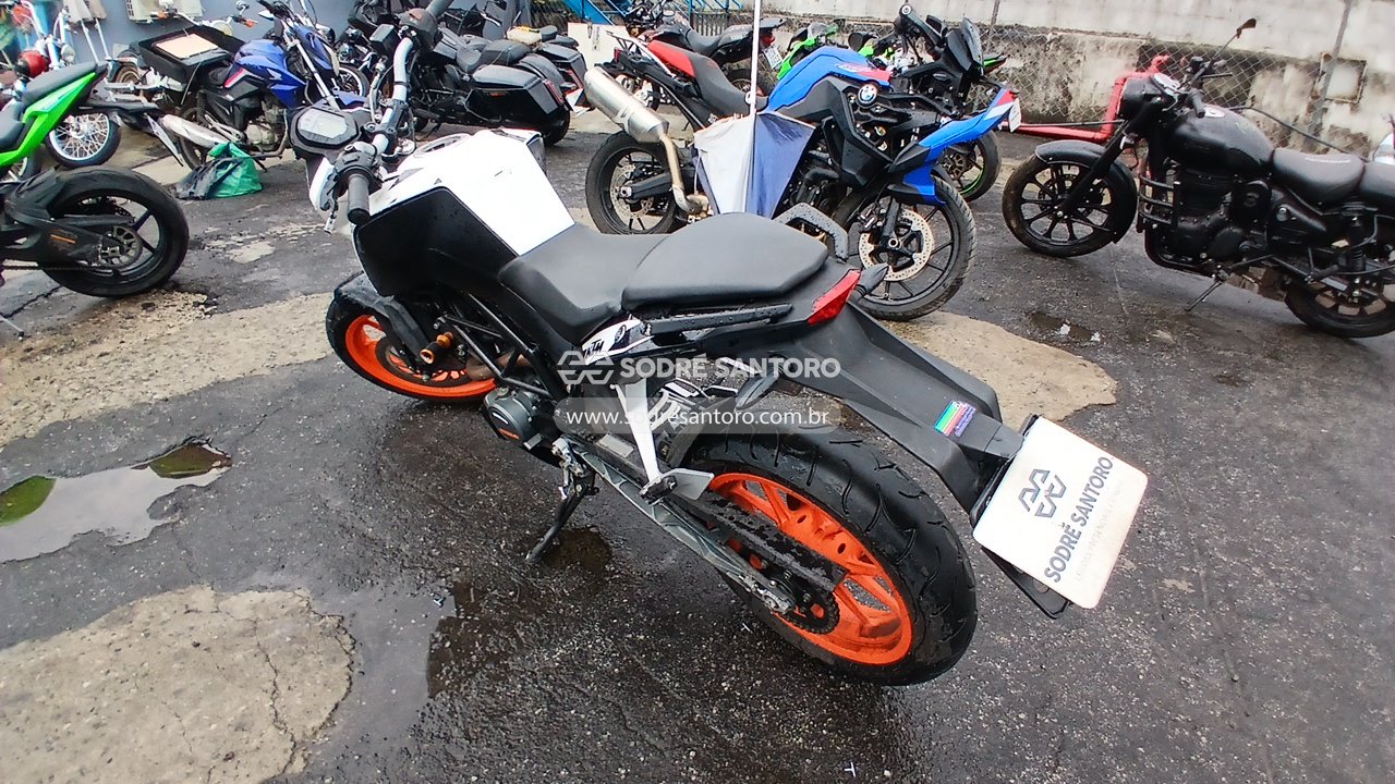 Foto 2: KTM - 200 DUKE 2018/2019