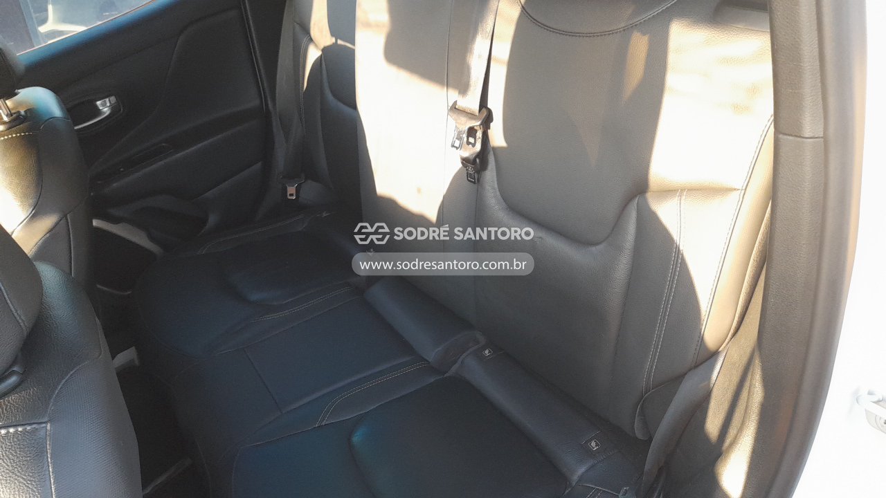 Foto 9 de 12: JEEP - RENEGADE LNGTD AT 2018/2018