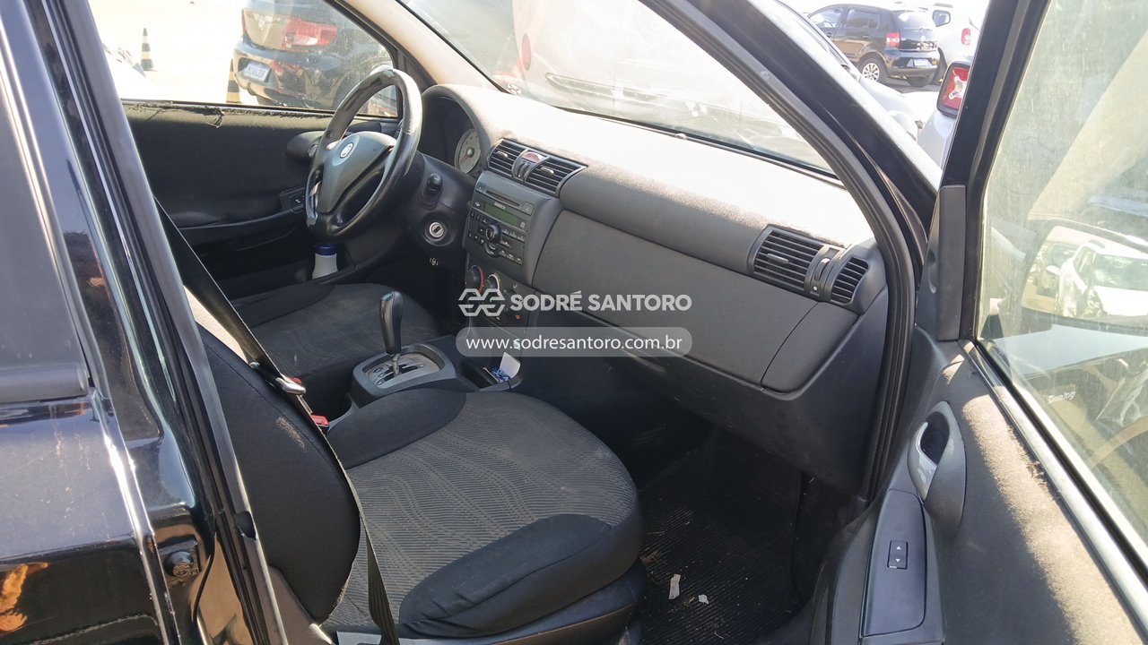 Foto 7 de 11: FIAT - STILO ATTRACTIVE DL 2010/2010