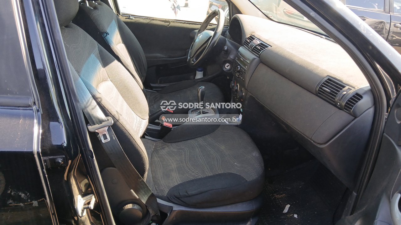 Foto 8 de 11: FIAT - STILO ATTRACTIVE DL 2010/2010