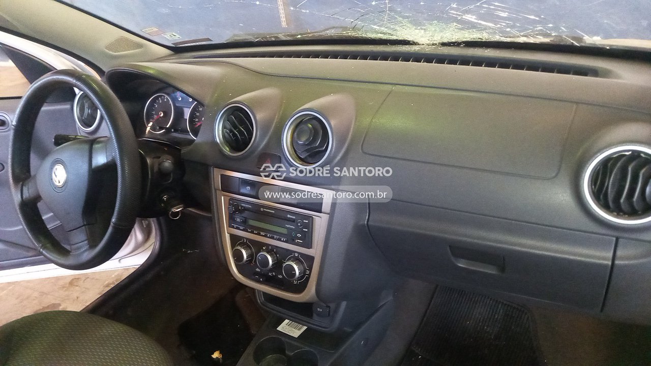 Foto 6 de 13: VOLKSWAGEN - VOYAGE 1.0 2010/2011