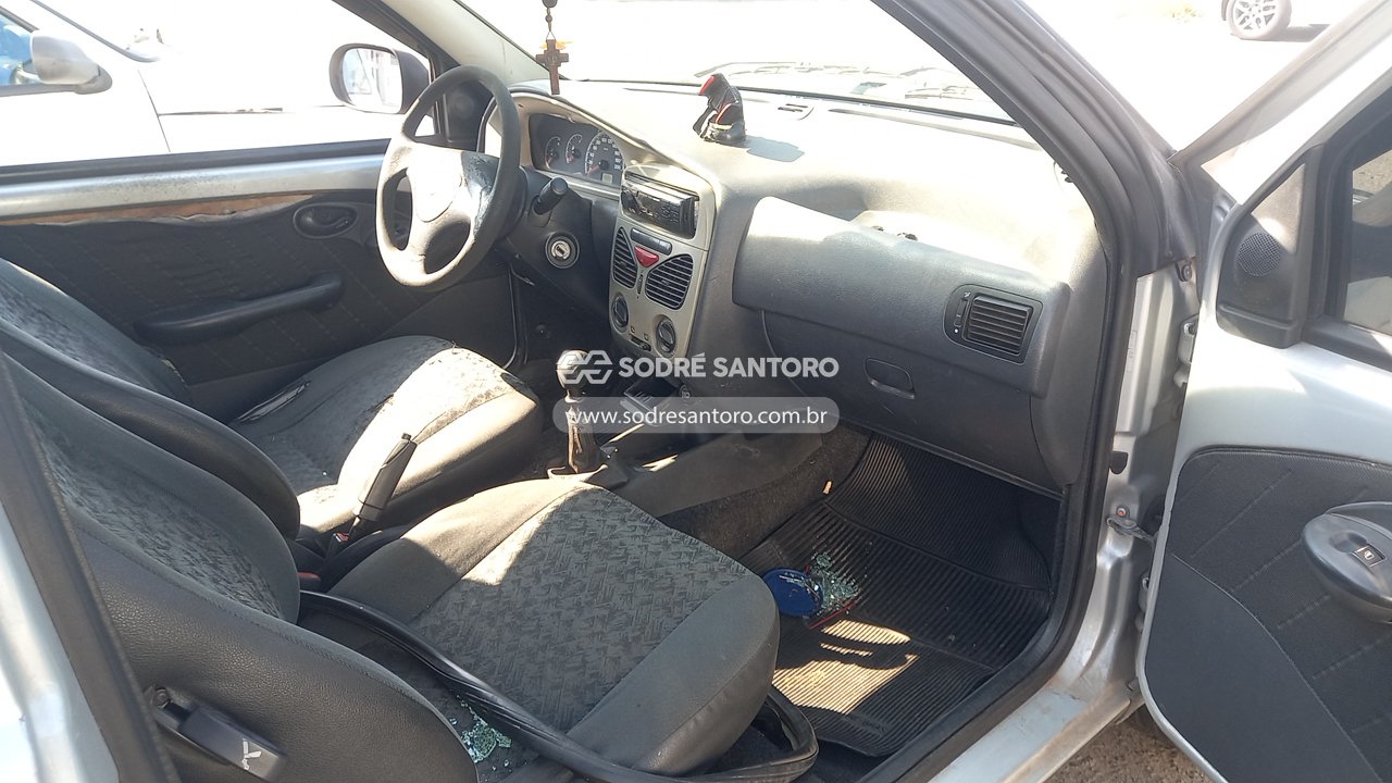 Foto 7 de 12: FIAT - STRADA FIRE FLEX 2011/2012