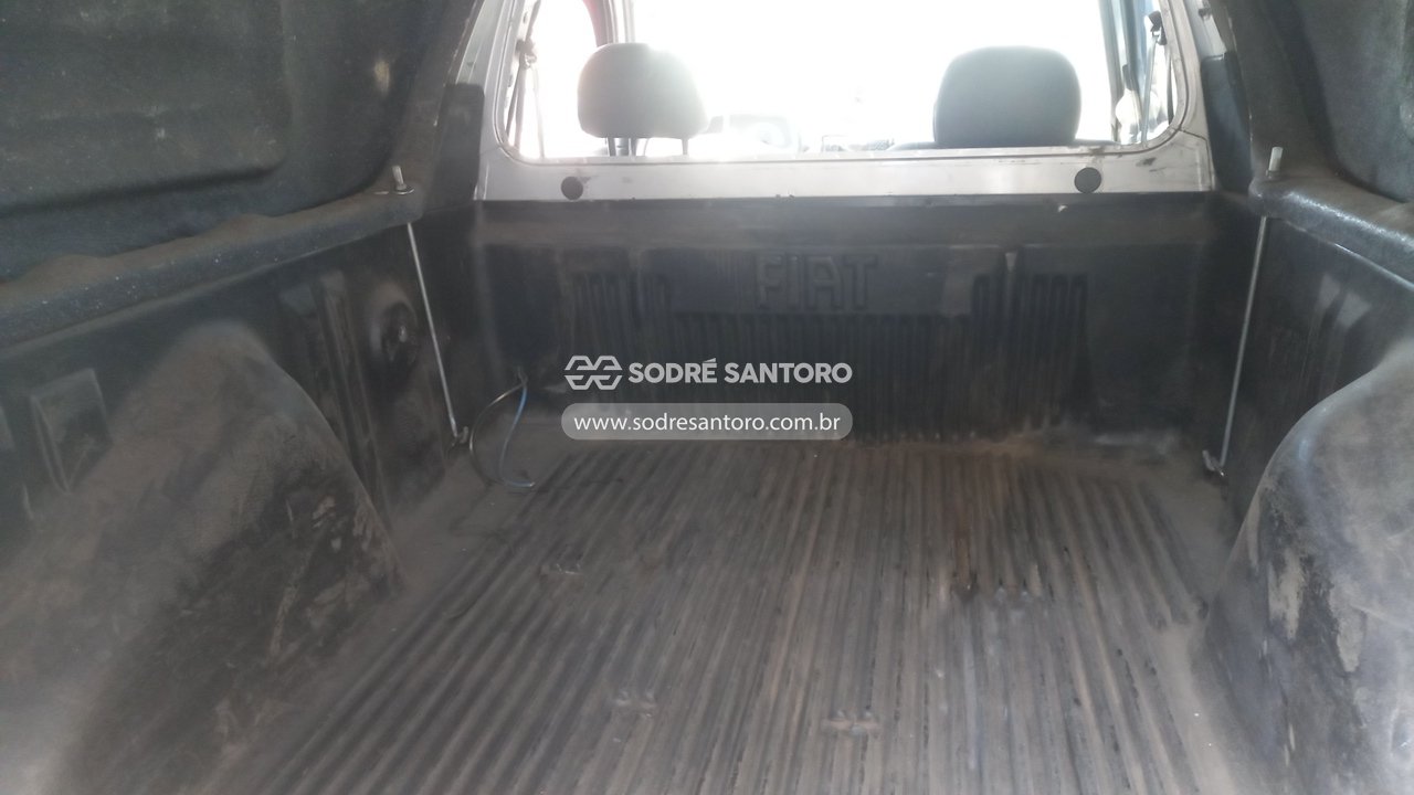 Foto 10 de 12: FIAT - STRADA FIRE FLEX 2011/2012