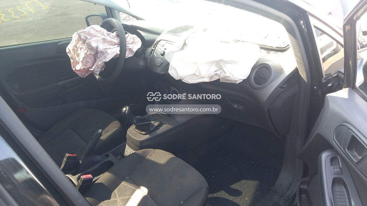 Foto 7 de 13: FORD - FIESTA HA 1.5L S 2014/2015