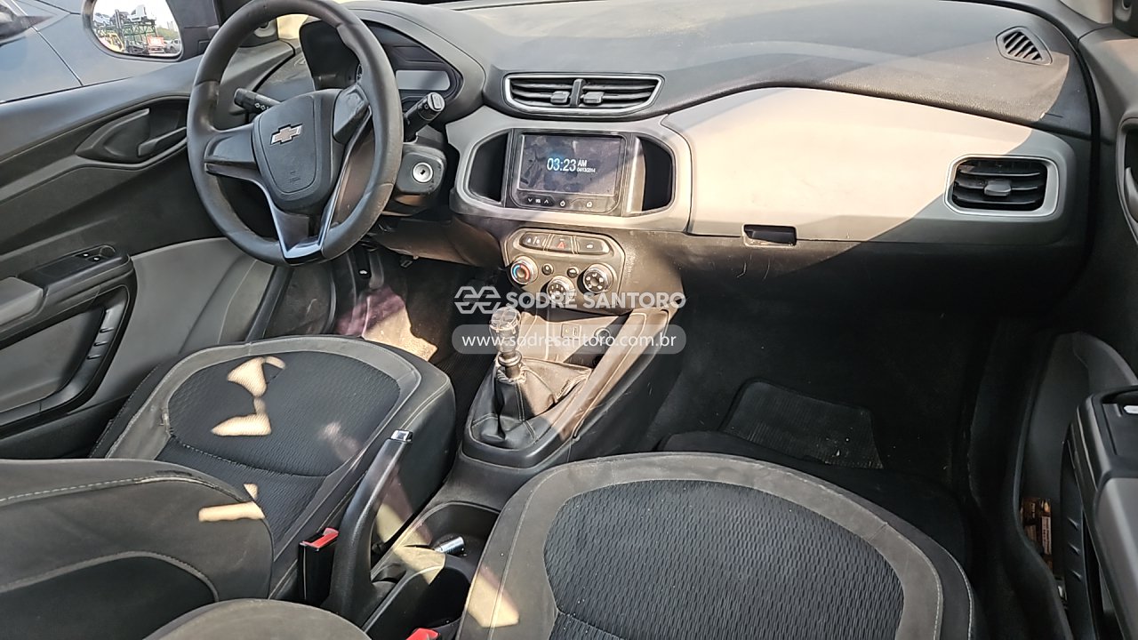 Foto 11 de 13: CHEVROLET - ONIX 1.0MT LT 2014/2015