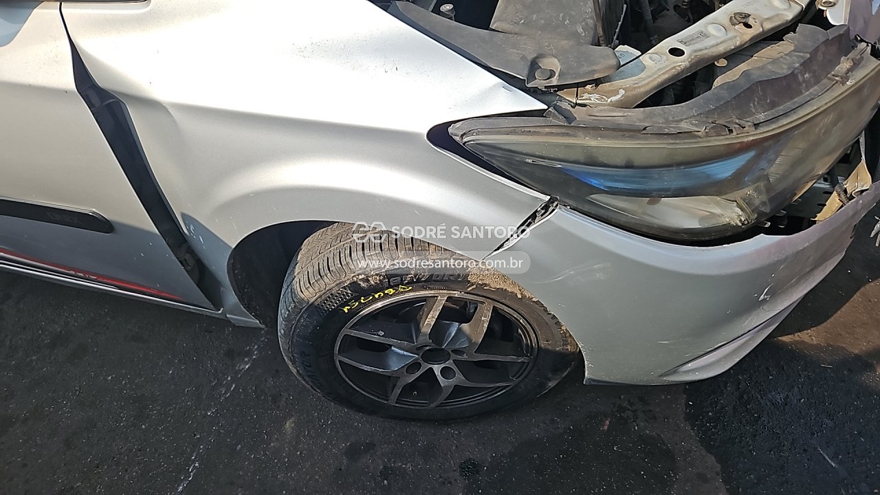 Foto 12 de 13: CHEVROLET - ONIX 1.0MT LT 2014/2015