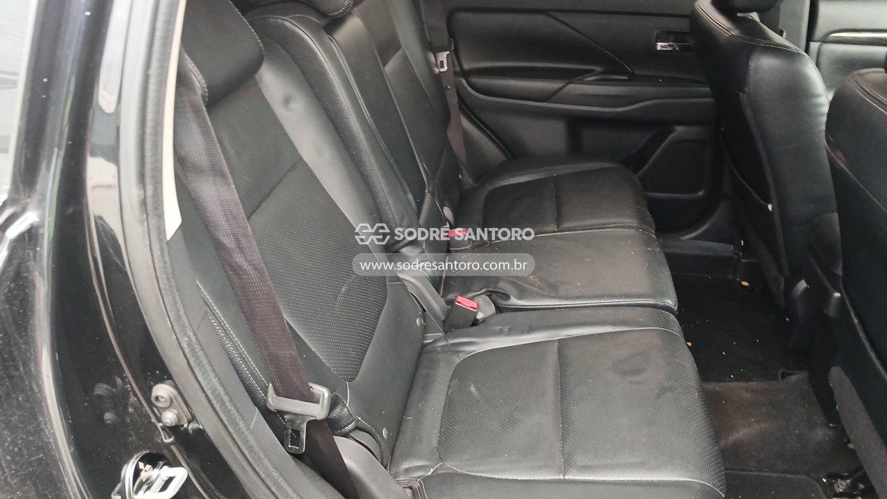 Foto 12 de 13: MITSUBISHI - OUTLANDER 2.0 2015/2016