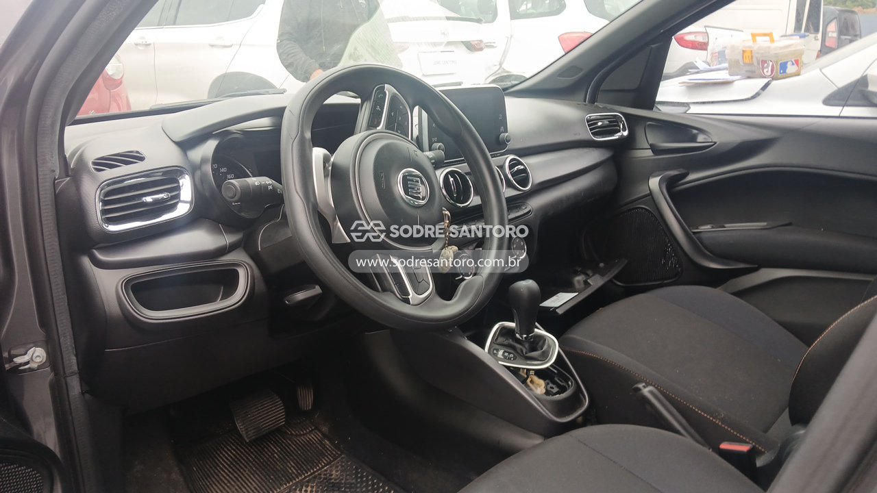 Foto 6 de 8: FIAT - ARGO TREKKING 1.8 AT 2020/2020