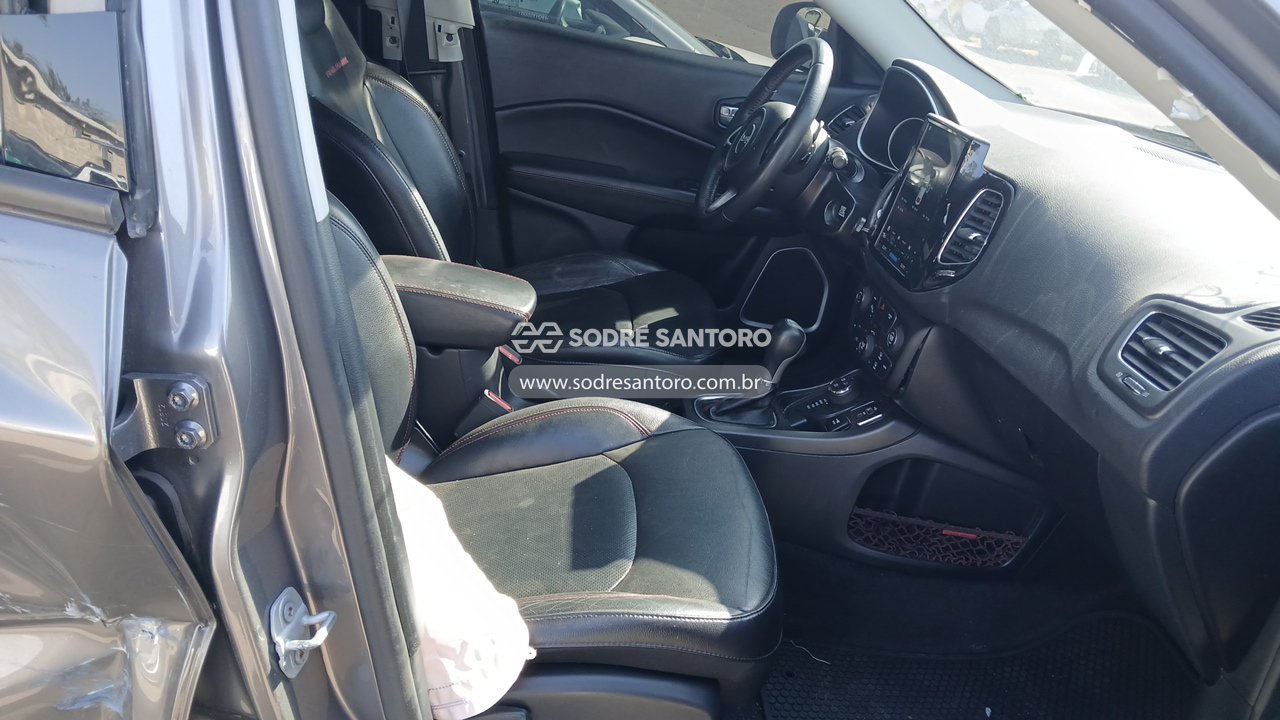 Foto 9 de 13: JEEP - COMPASS TRAILHAWK 2017/2017