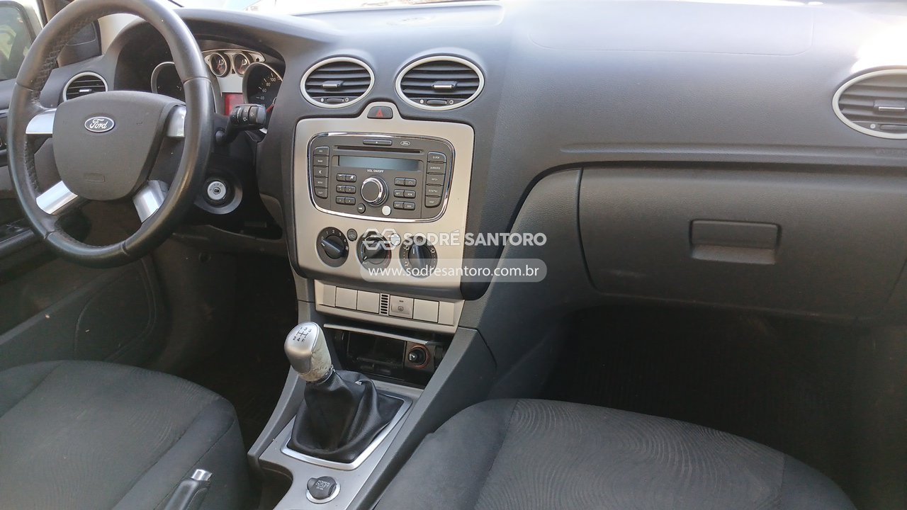 Foto 8 de 13: FORD - FOCUS HC FLEX 2011/2012