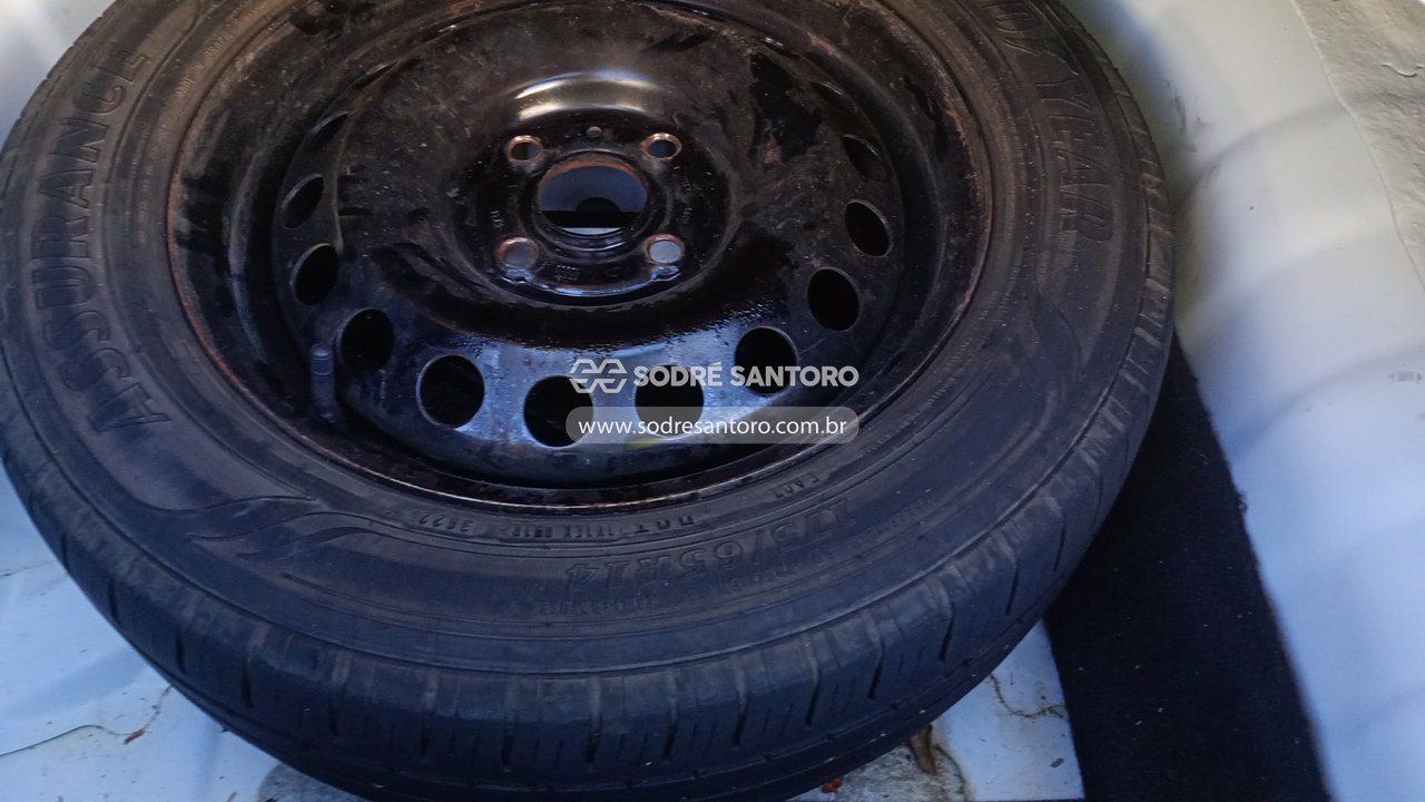 Foto 10 de 13: HYUNDAI - HB20S 1.6A COMF 2015/2015