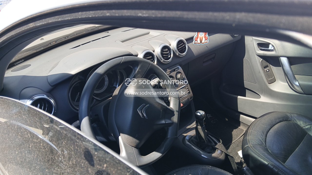 Foto 6 de 13: CITROEN - C3 90M TENDANCE 2014/2015