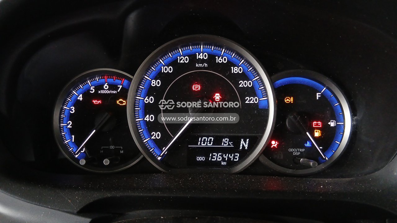 Foto 7 de 13: TOYOTA - YARIS SA XL15 2024/2025