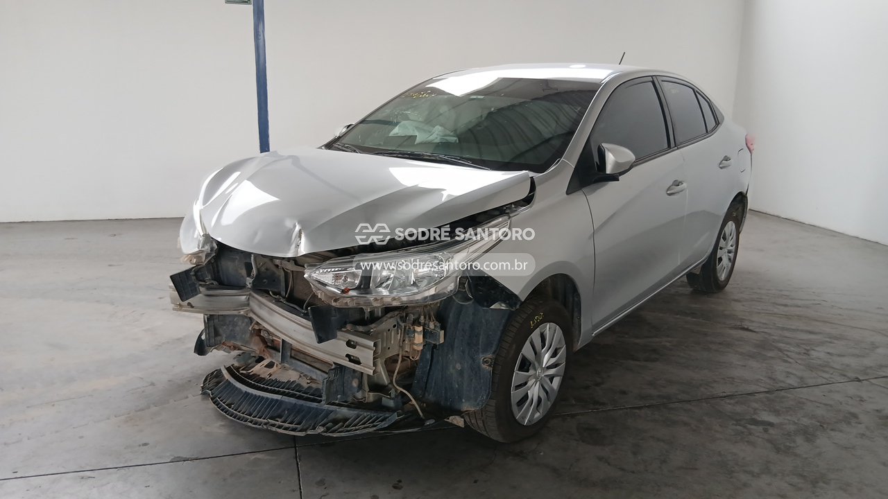 Foto 3: TOYOTA - YARIS SA XL15 2024/2025