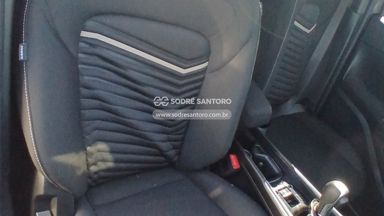 Foto 8 de 12: FIAT - FASTBACK TURBO 200 2026/2026