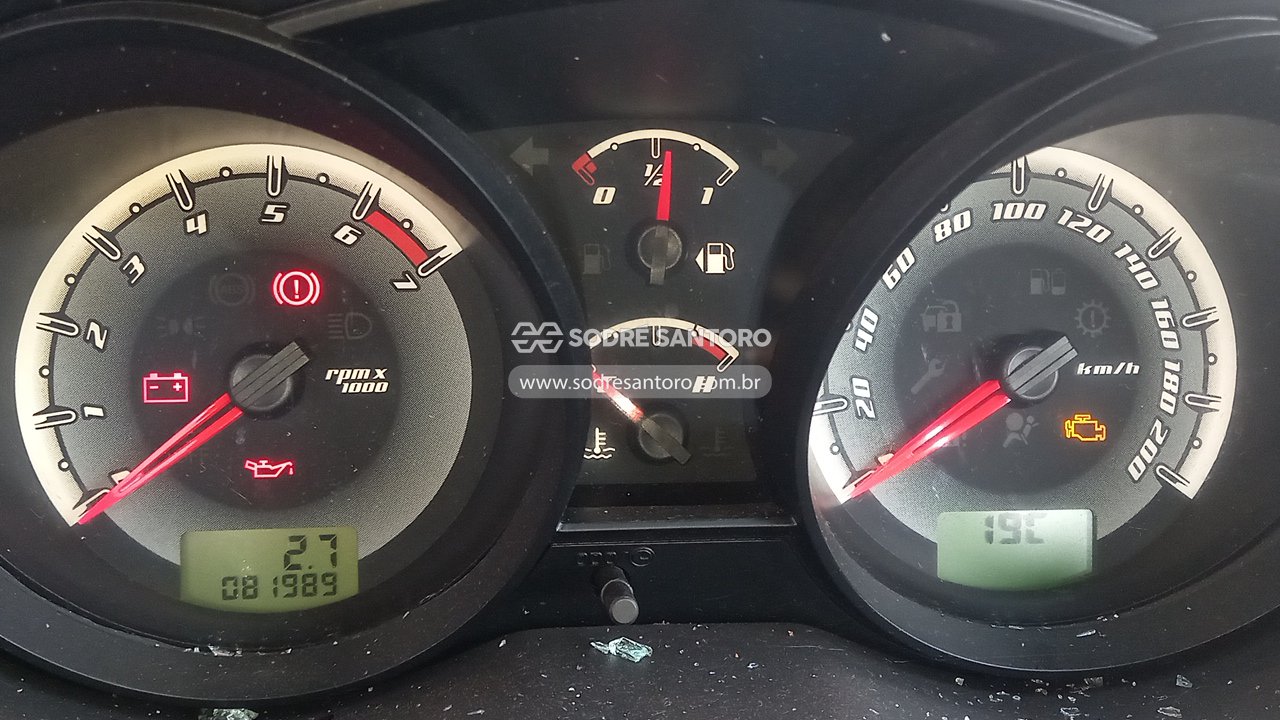 Foto 7 de 13: FORD - FIESTA SEDAN 1.6 FLEX 2010/2011