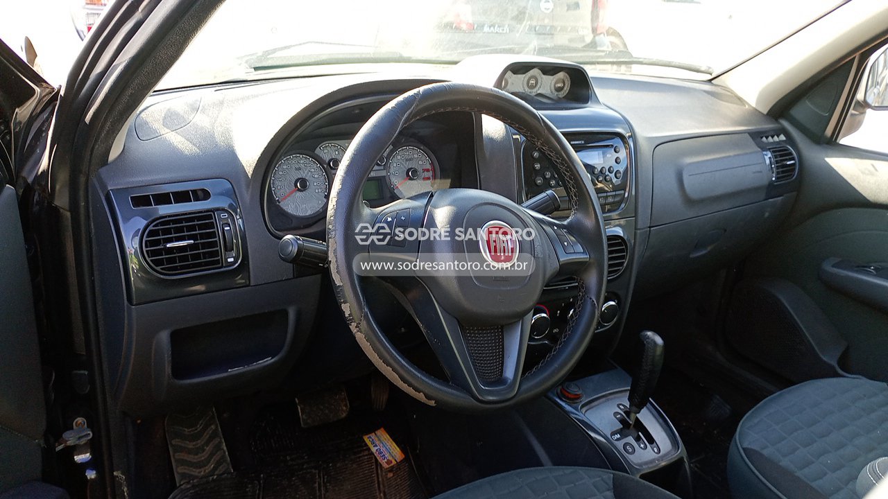 Foto 6 de 13: FIAT - PALIO WK ADVEN FLEX 2013/2014