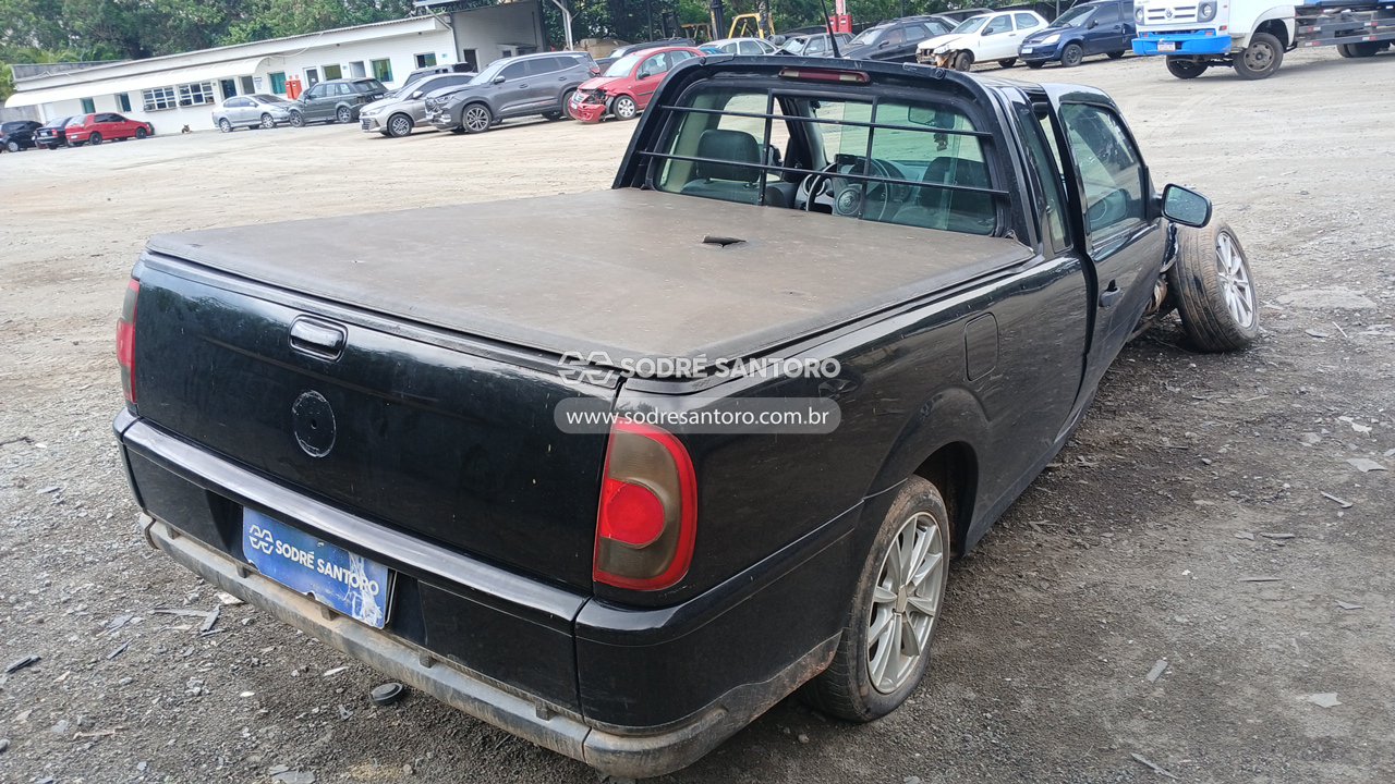 Foto 12 de 13: VOLKSWAGEN - SAVEIRO 1.6 2005/2006