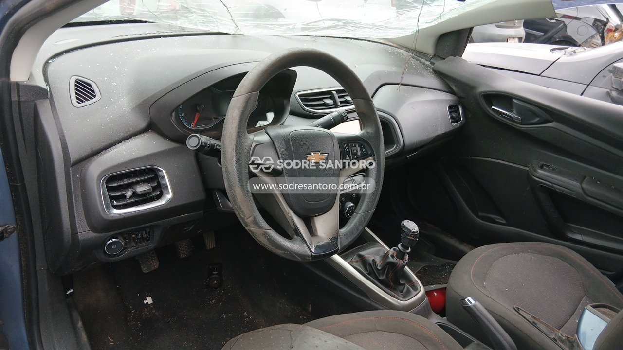Foto 6 de 13: CHEVROLET - ONIX 1.4 LTZ 2015/2016