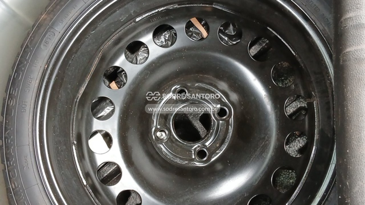 Foto 10 de 13: CHEVROLET - ONIX 1.4 LTZ 2015/2016