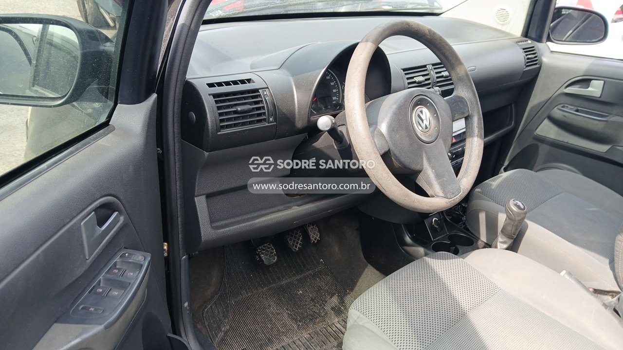 Foto 6 de 13: VOLKSWAGEN - FOX 1.0 2009/2010