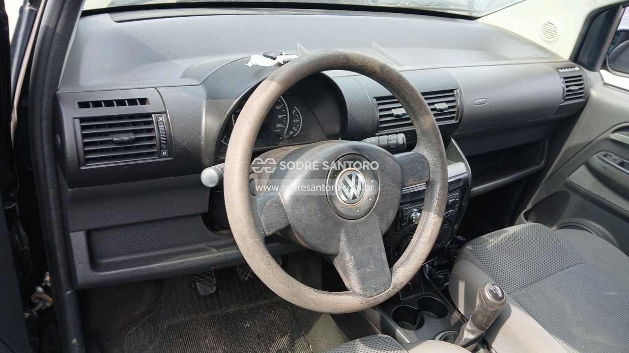 Foto 8 de 13: VOLKSWAGEN - FOX 1.0 2009/2010