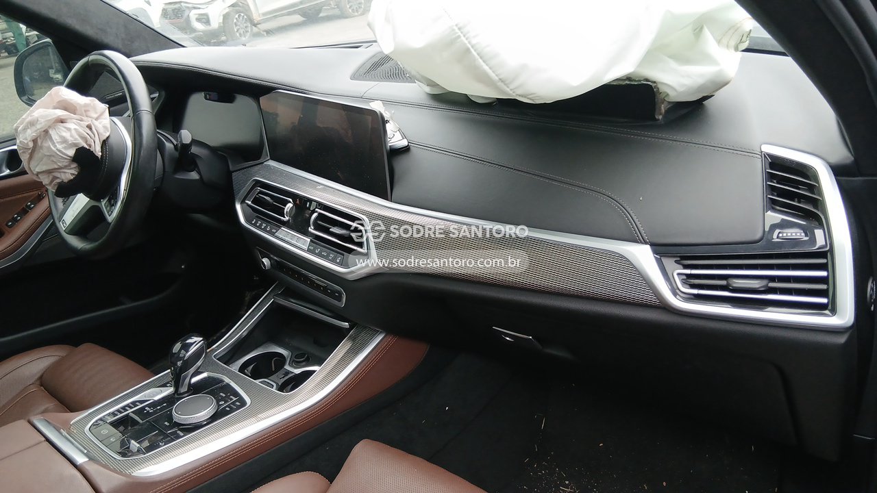 Foto 7 de 13: BMW - X5 XDRIVE 45E 2020/2021
