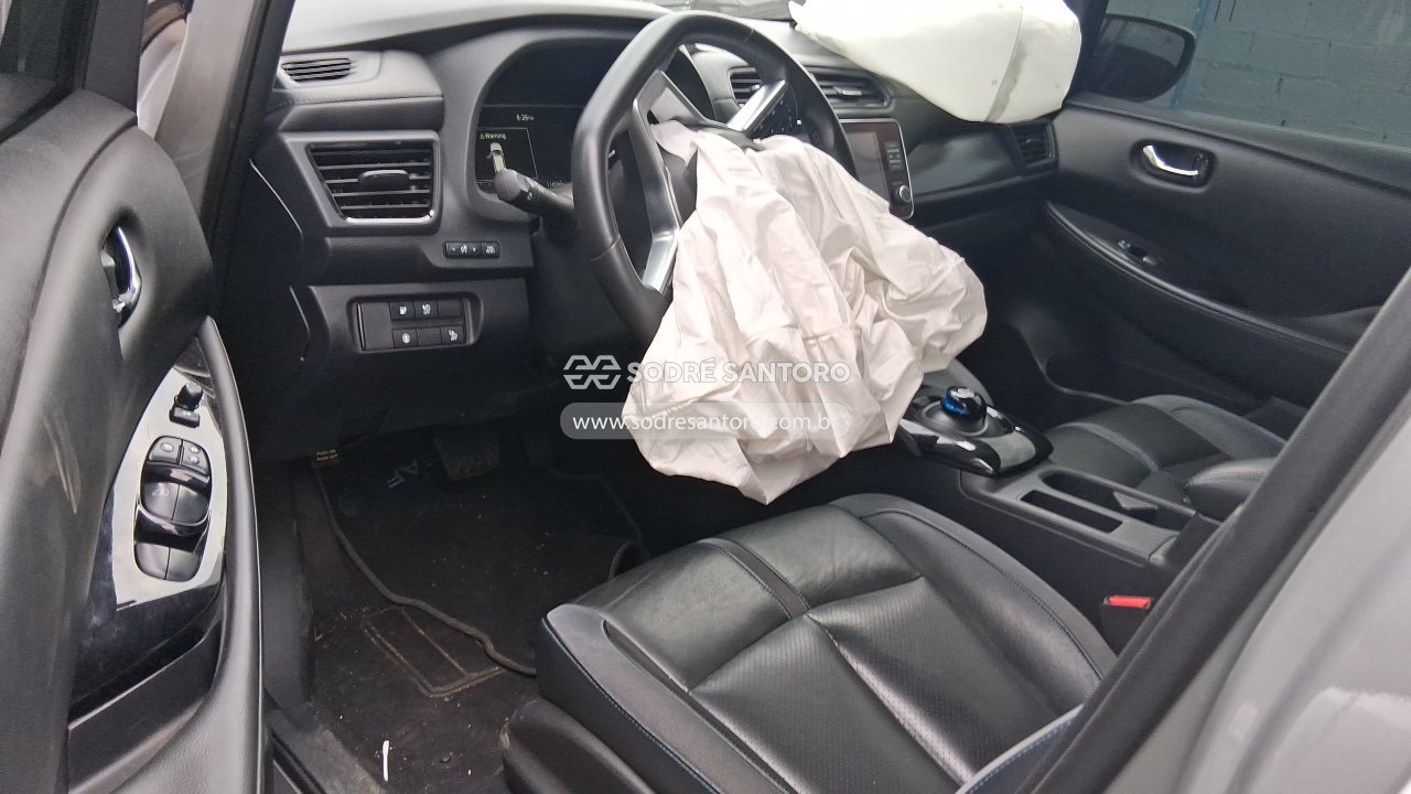 Foto 6 de 13: NISSAN - LEAF TEKNA 2022/2022